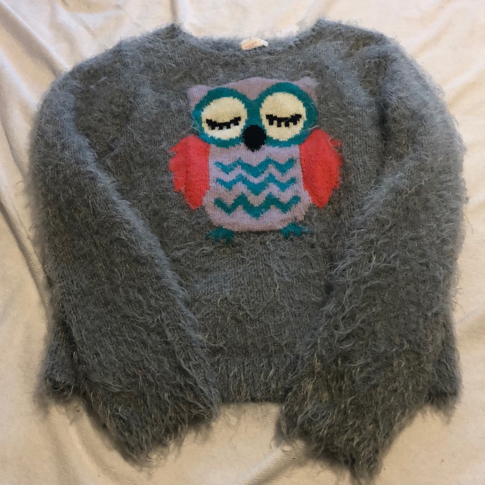 Eyelash owl sweater
